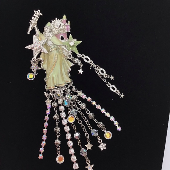 Kirks Folly Jewelry - Kirks Folly Brooch Wizard Merlin Millennium 2000